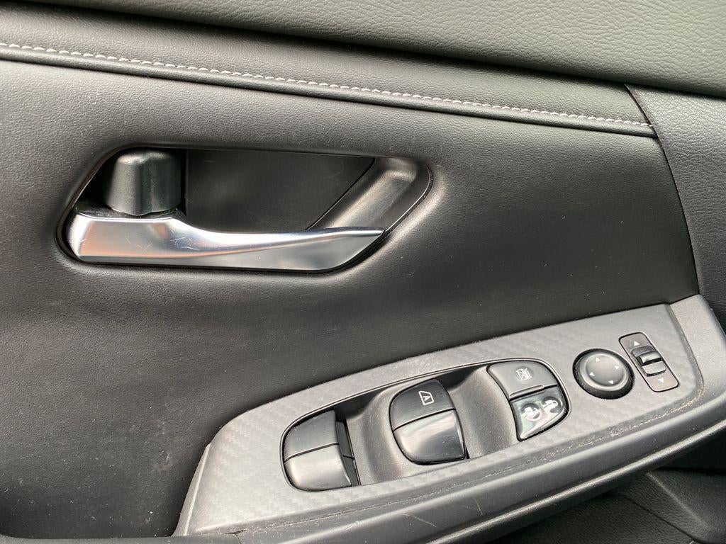 2020 Nissan Sentra SV Xtronic CVT