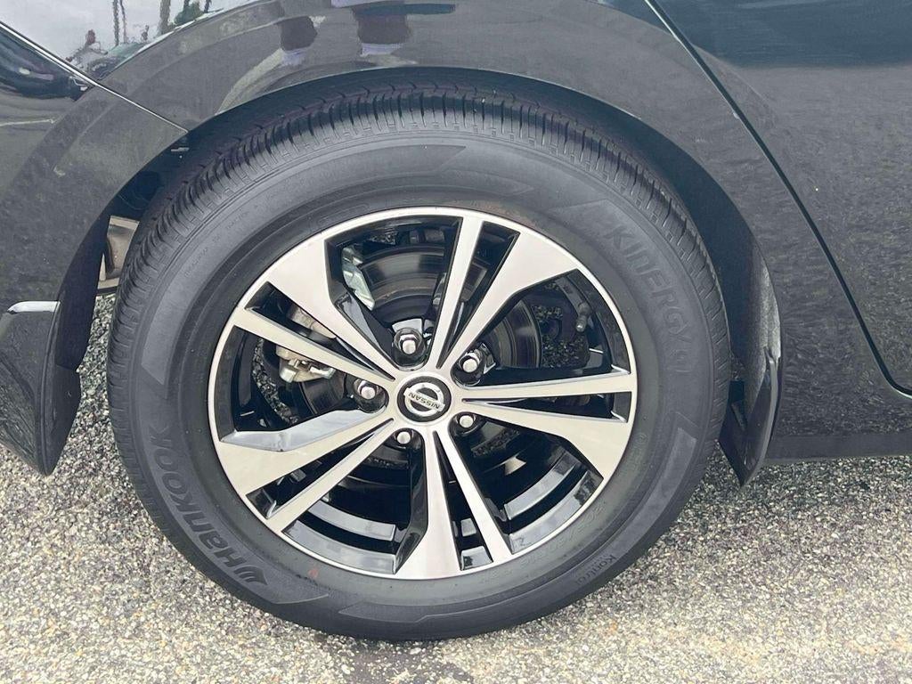 2023 Nissan Sentra SV Xtronic CVT