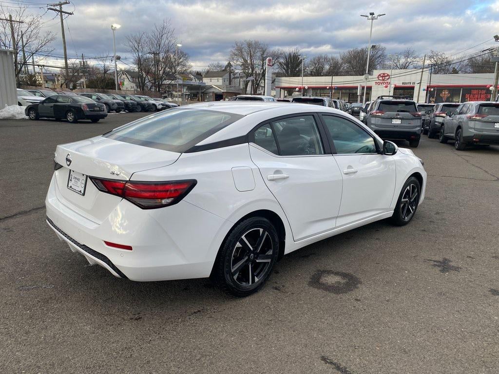 2024 Nissan Sentra SV Xtronic CVT