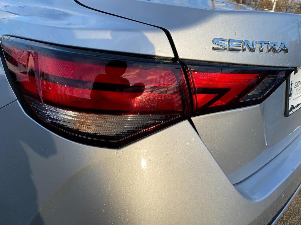 2023 Nissan Sentra SV Xtronic CVT