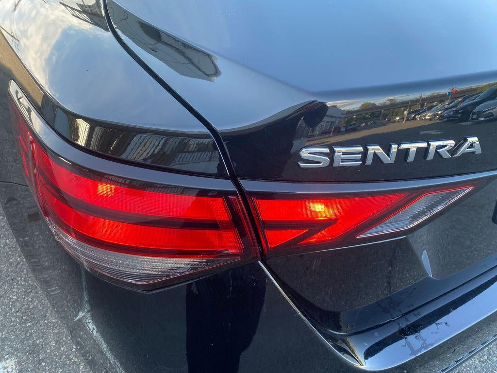 2024 Nissan Sentra SV Xtronic CVT