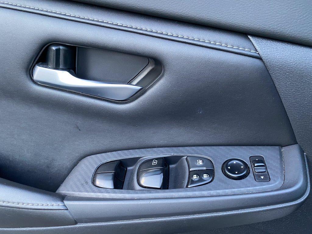 2021 Nissan Sentra SV Xtronic CVT