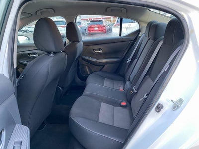 2022 Nissan Sentra SV Xtronic CVT