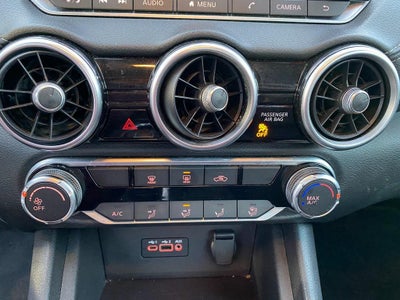 2022 Nissan Sentra SV Xtronic CVT