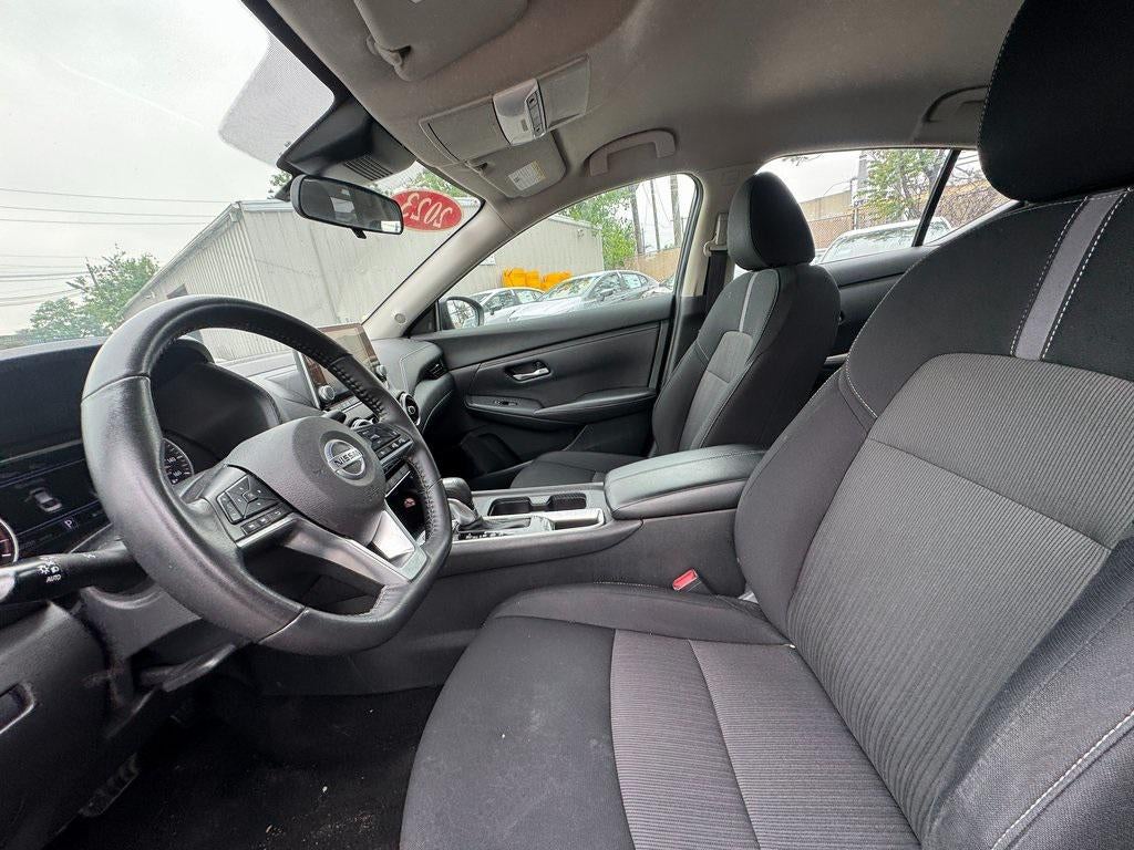 2023 Nissan Sentra SV Xtronic CVT