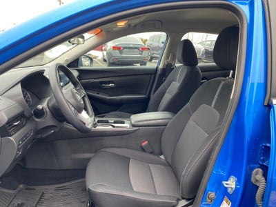 2023 Nissan Sentra SV Xtronic CVT