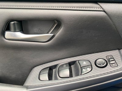 2023 Nissan Sentra SV Xtronic CVT