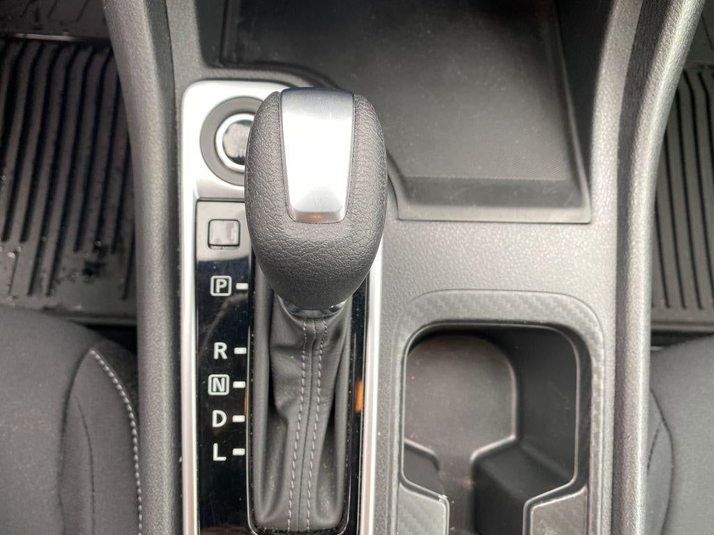 2023 Nissan Sentra SV Xtronic CVT