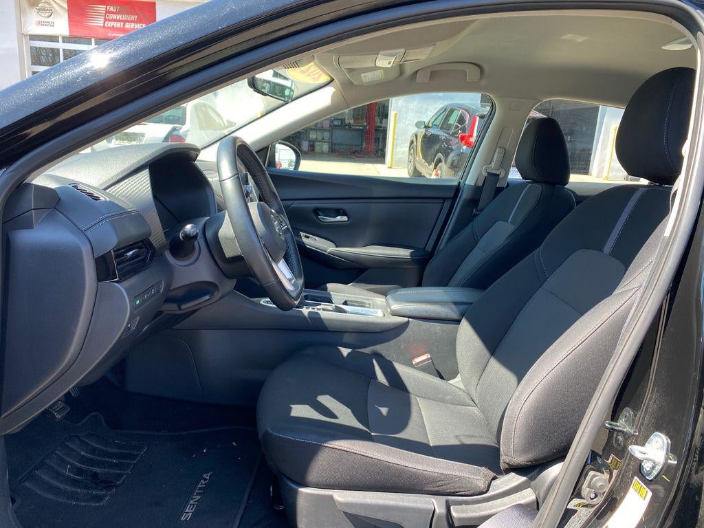 2023 Nissan Sentra SV Xtronic CVT