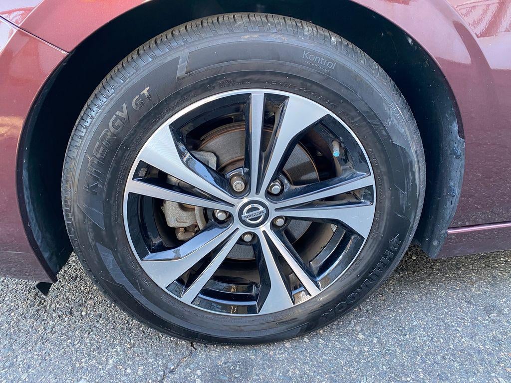2023 Nissan Sentra SV Xtronic CVT