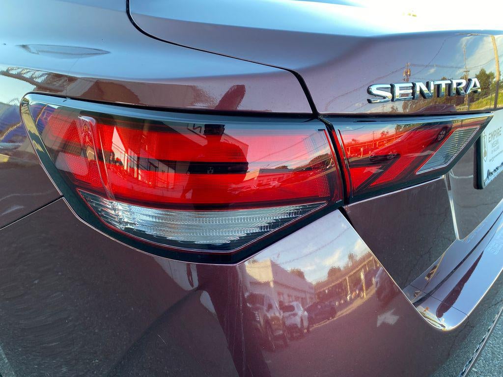 2023 Nissan Sentra SV Xtronic CVT