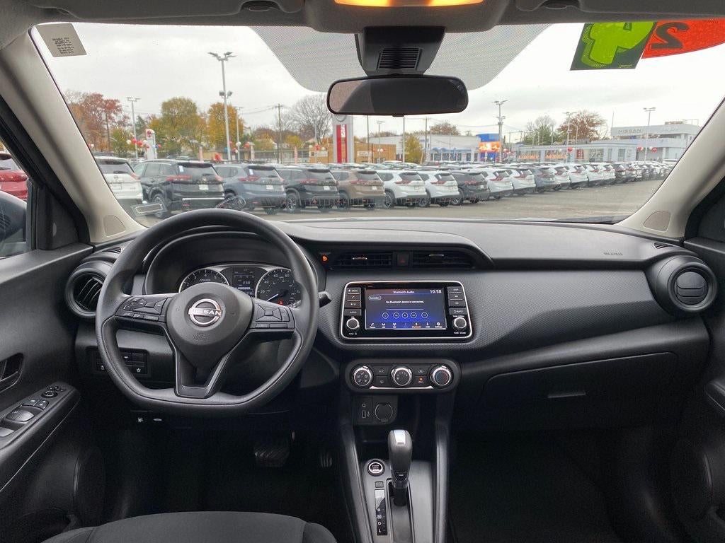 2024 Nissan Kicks S Xtronic CVT
