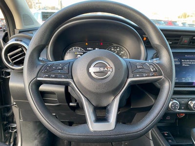 2023 Nissan Kicks SV Xtronic CVT