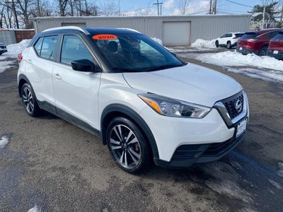 2020 Nissan Kicks SV Xtronic CVT