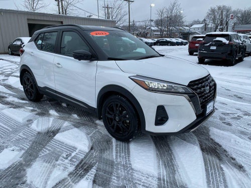 2023 Nissan Kicks SR Xtronic CVT