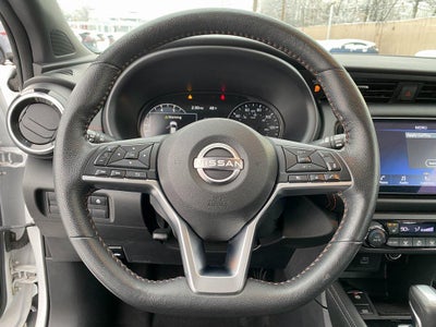 2023 Nissan Kicks SR Xtronic CVT