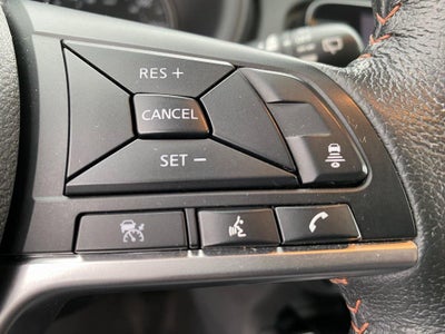 2023 Nissan Kicks SR Xtronic CVT