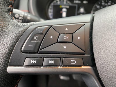 2023 Nissan Kicks SR Xtronic CVT