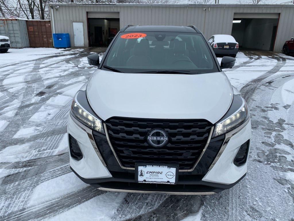 2023 Nissan Kicks SR Xtronic CVT