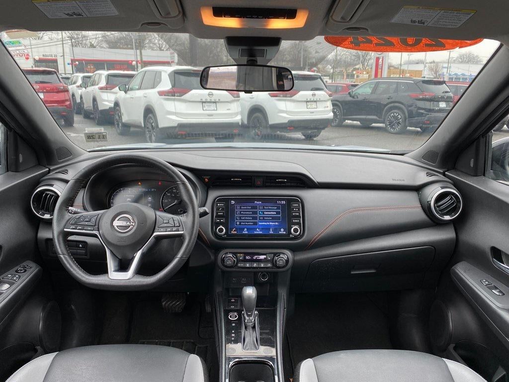 2024 Nissan Kicks SR Xtronic CVT