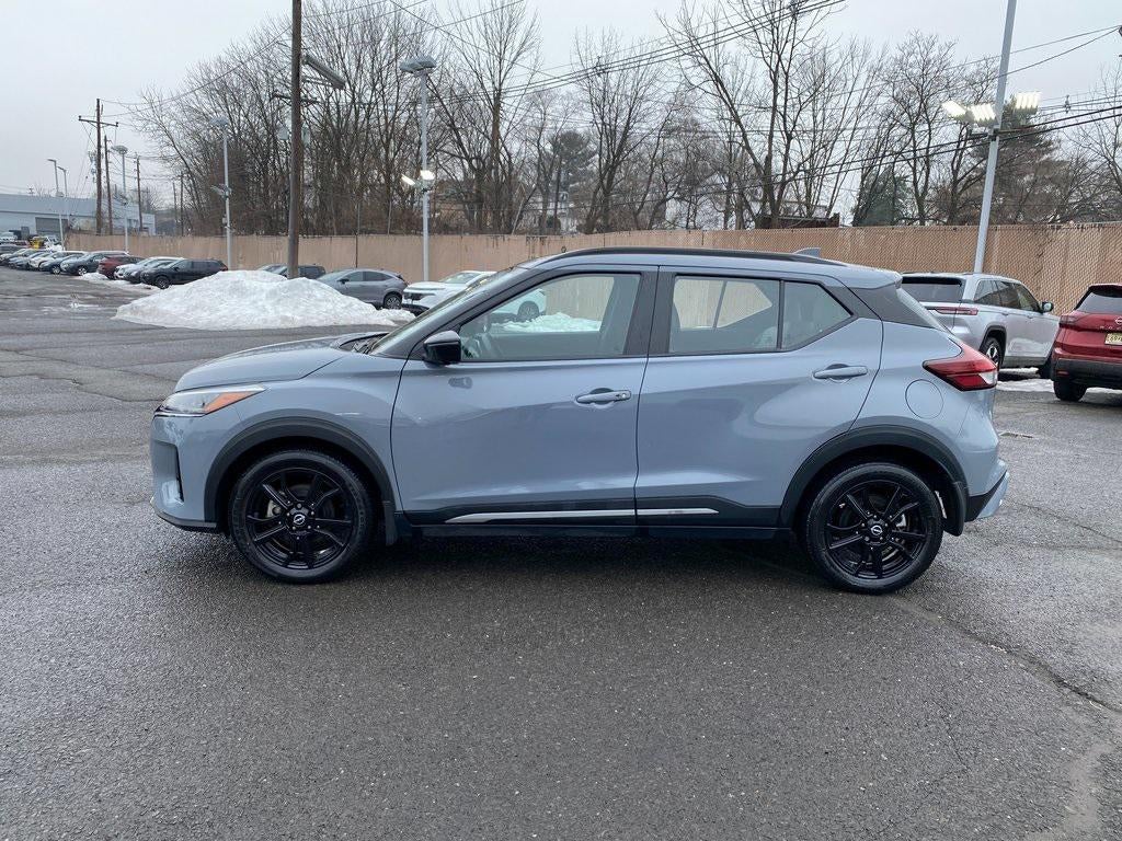 2024 Nissan Kicks SR Xtronic CVT