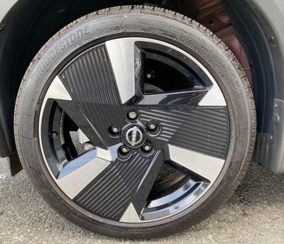 2025 Nissan Kicks SR Intelligent AWD