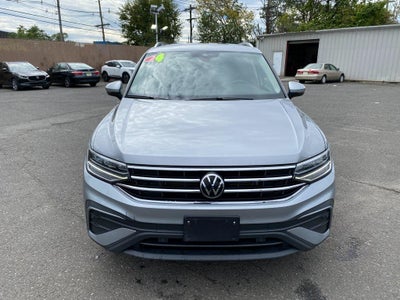 2024 Volkswagen Tiguan 2.0T SE