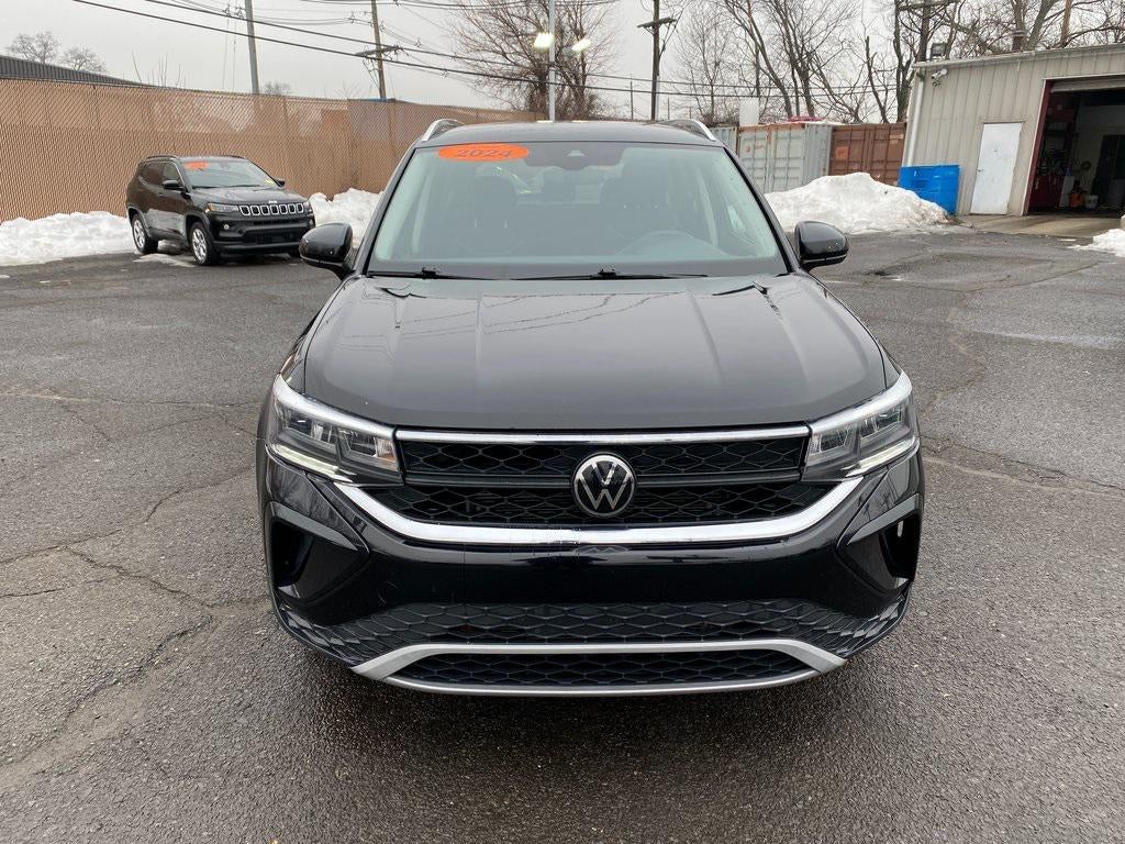 2024 Volkswagen Taos 1.5T SE