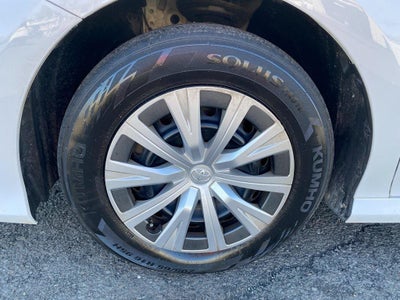 2020 Toyota Camry LE Hybrid