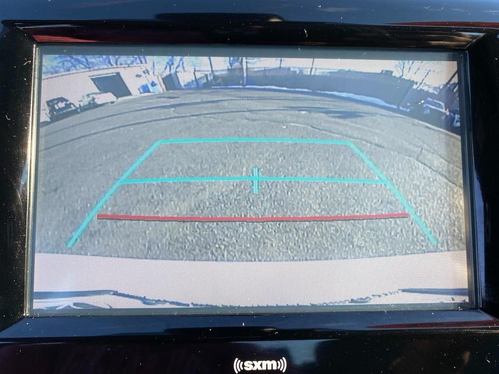 2020 Toyota Camry LE Hybrid