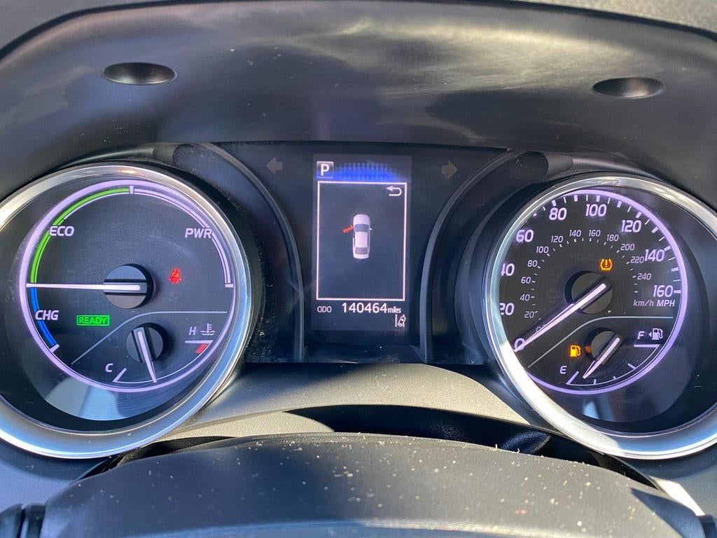 2020 Toyota Camry LE Hybrid