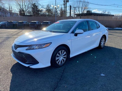 2020 Toyota Camry LE Hybrid