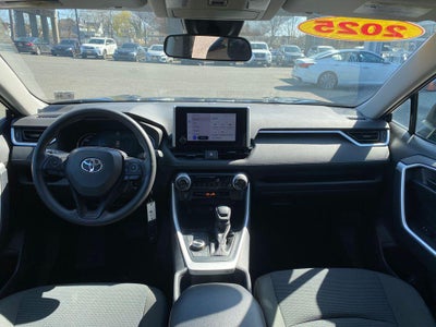 2025 Toyota RAV4 Hybrid LE