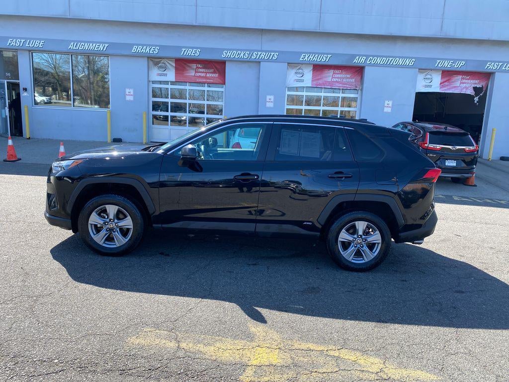2025 Toyota RAV4 Hybrid LE