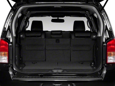 2010 Nissan Pathfinder SE