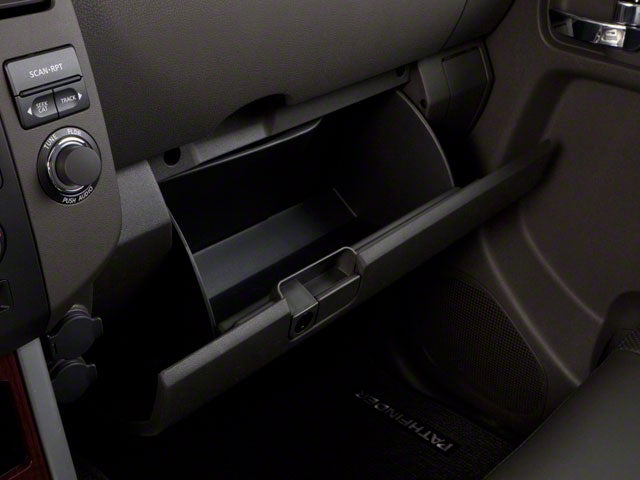 2010 Nissan Pathfinder SE