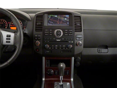2010 Nissan Pathfinder SE