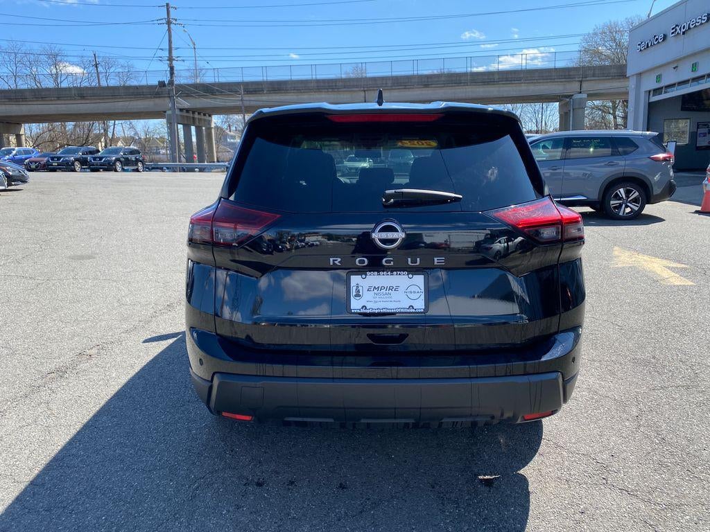 2024 Nissan Rogue S FWD