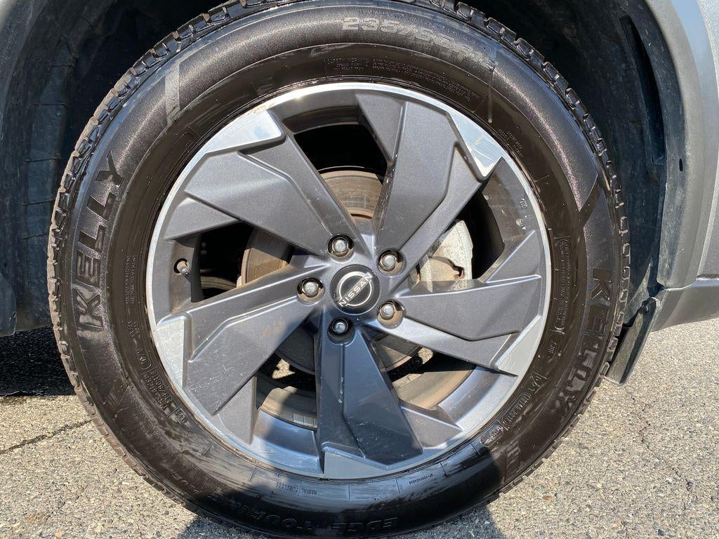 2025 Nissan Rogue SV FWD