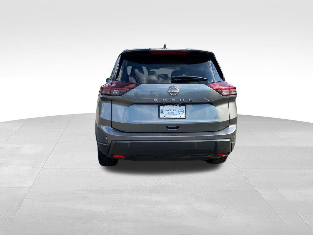 2025 Nissan Rogue SV FWD