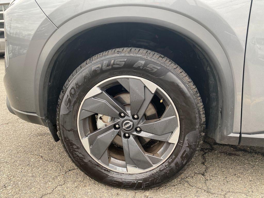 2024 Nissan Rogue SV FWD