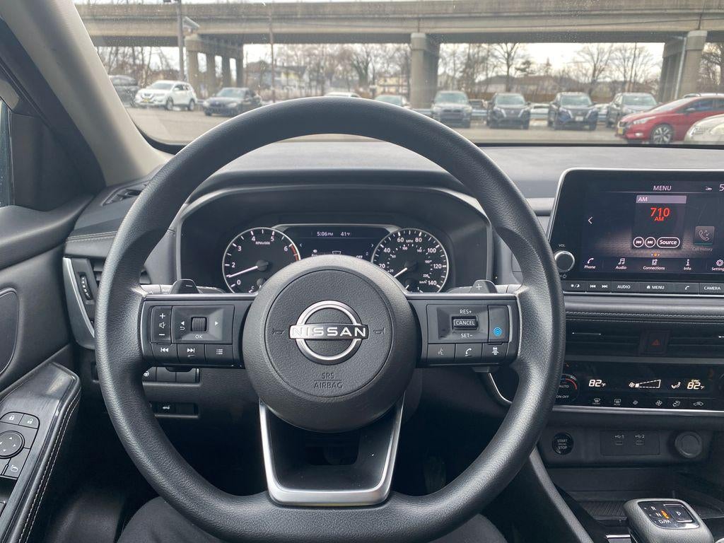 2024 Nissan Rogue SV FWD