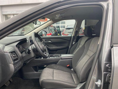 2024 Nissan Rogue SV FWD