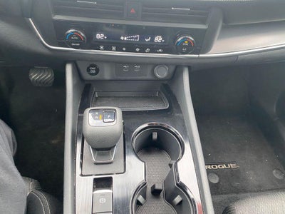 2024 Nissan Rogue SV FWD