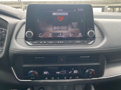 2024 Nissan Rogue SV FWD