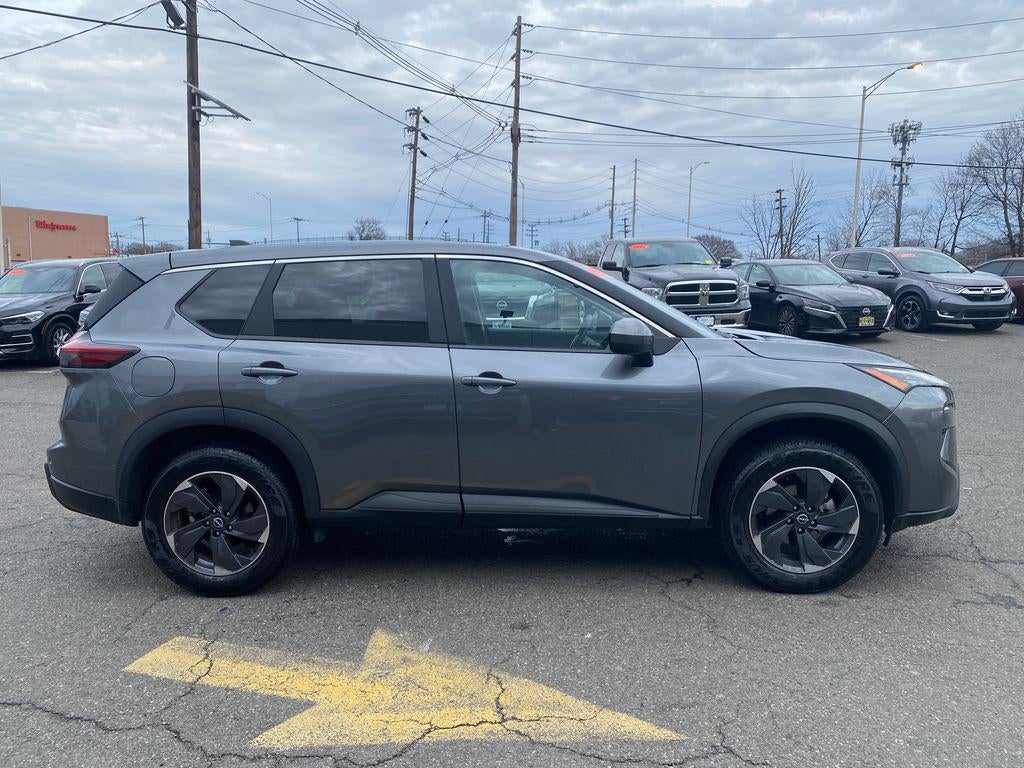 2024 Nissan Rogue SV FWD