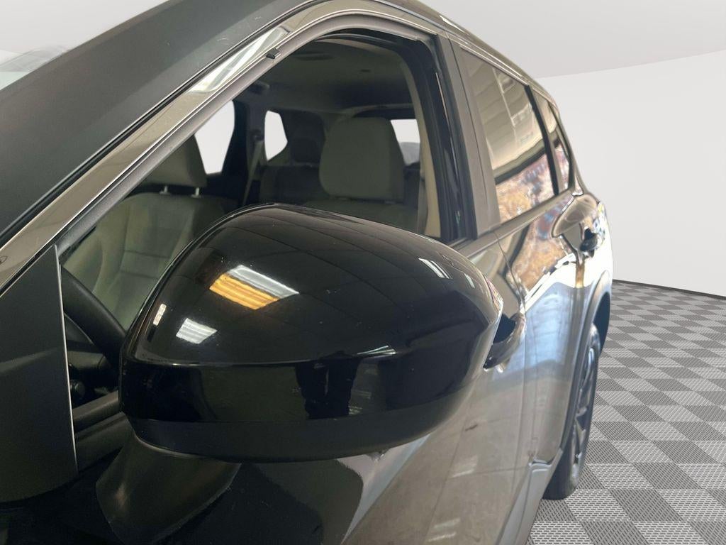 2024 Nissan Rogue SV FWD