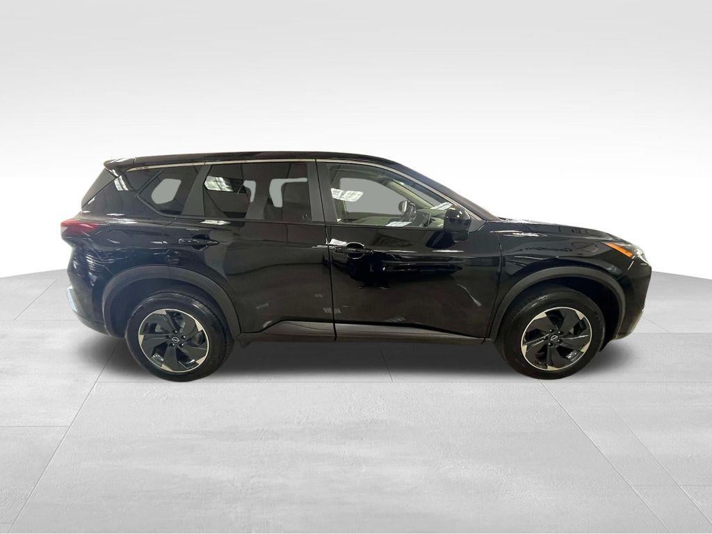 2024 Nissan Rogue SV FWD