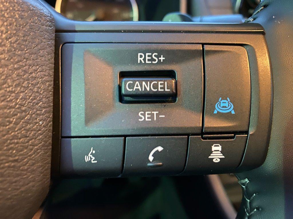 2025 Nissan Rogue SV FWD