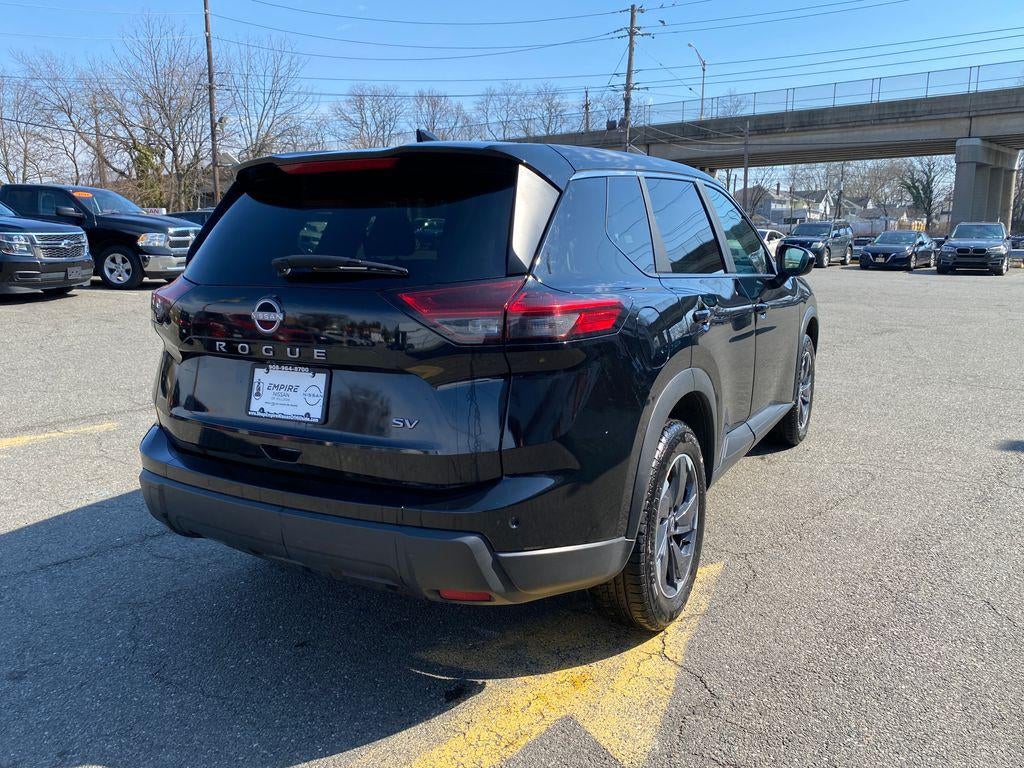 2024 Nissan Rogue SV FWD